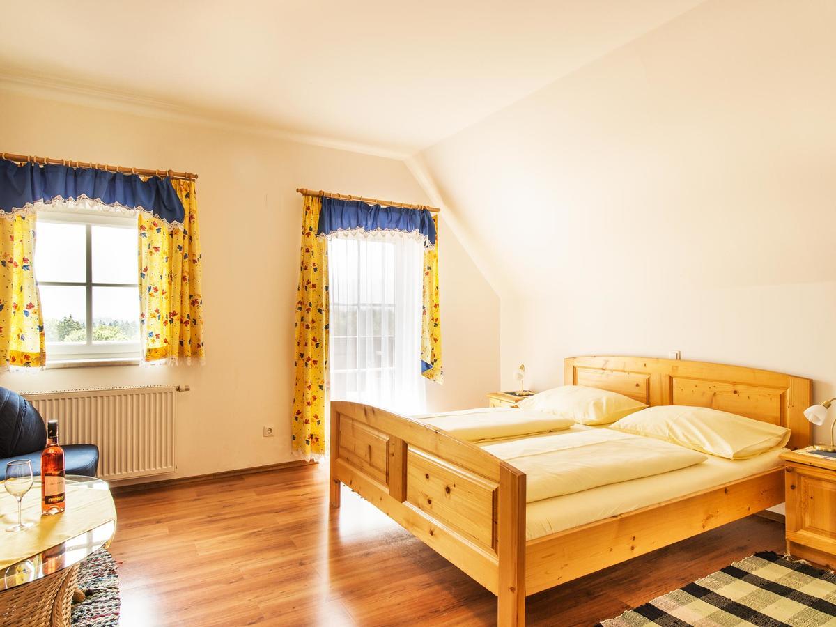 Landhof Steinbaeck Hotel Sankt Stefan ob Stainz ภายนอก รูปภาพ