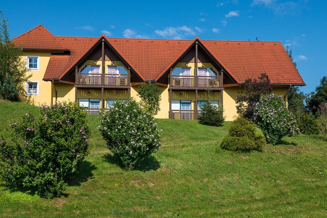 Landhof Steinbaeck Hotel Sankt Stefan ob Stainz ภายนอก รูปภาพ